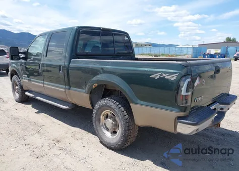 2003 Ford F250 Super Duty из США, поврежденный, VIN 1FTNW21P73EC19234